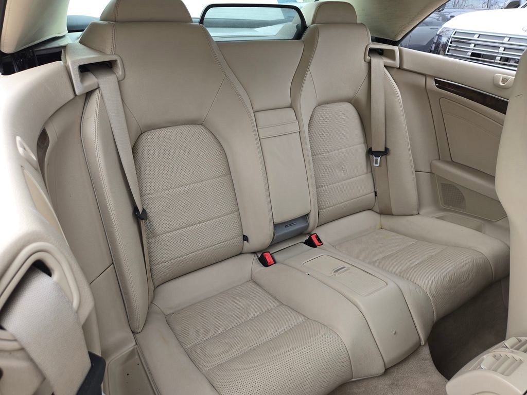 Used 2017 Mercedes-Benz E 400 E 400 w/ Premium 2 Package image 25