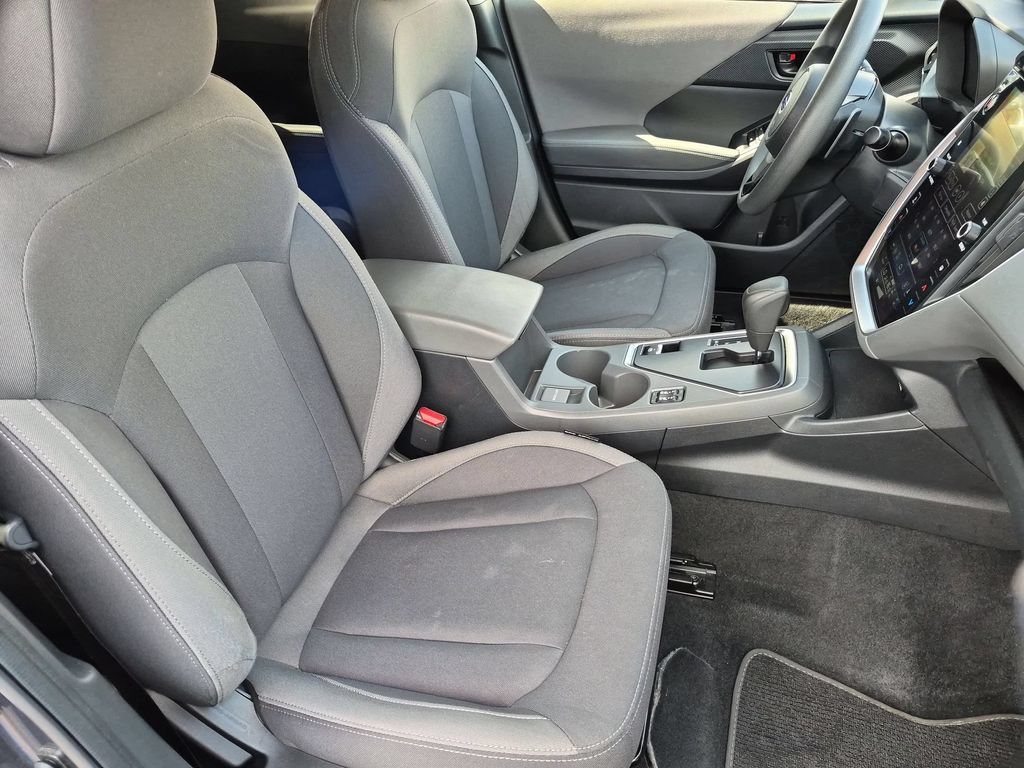 Used 2025 Subaru Crosstrek 2.5i Premium AWD/4WD image 30