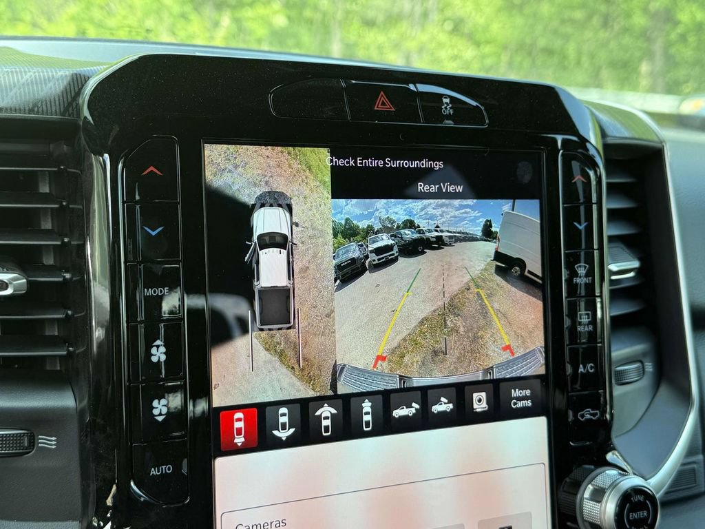 New 2026 RAM 2500 Big Horn AWD/4WD image 25