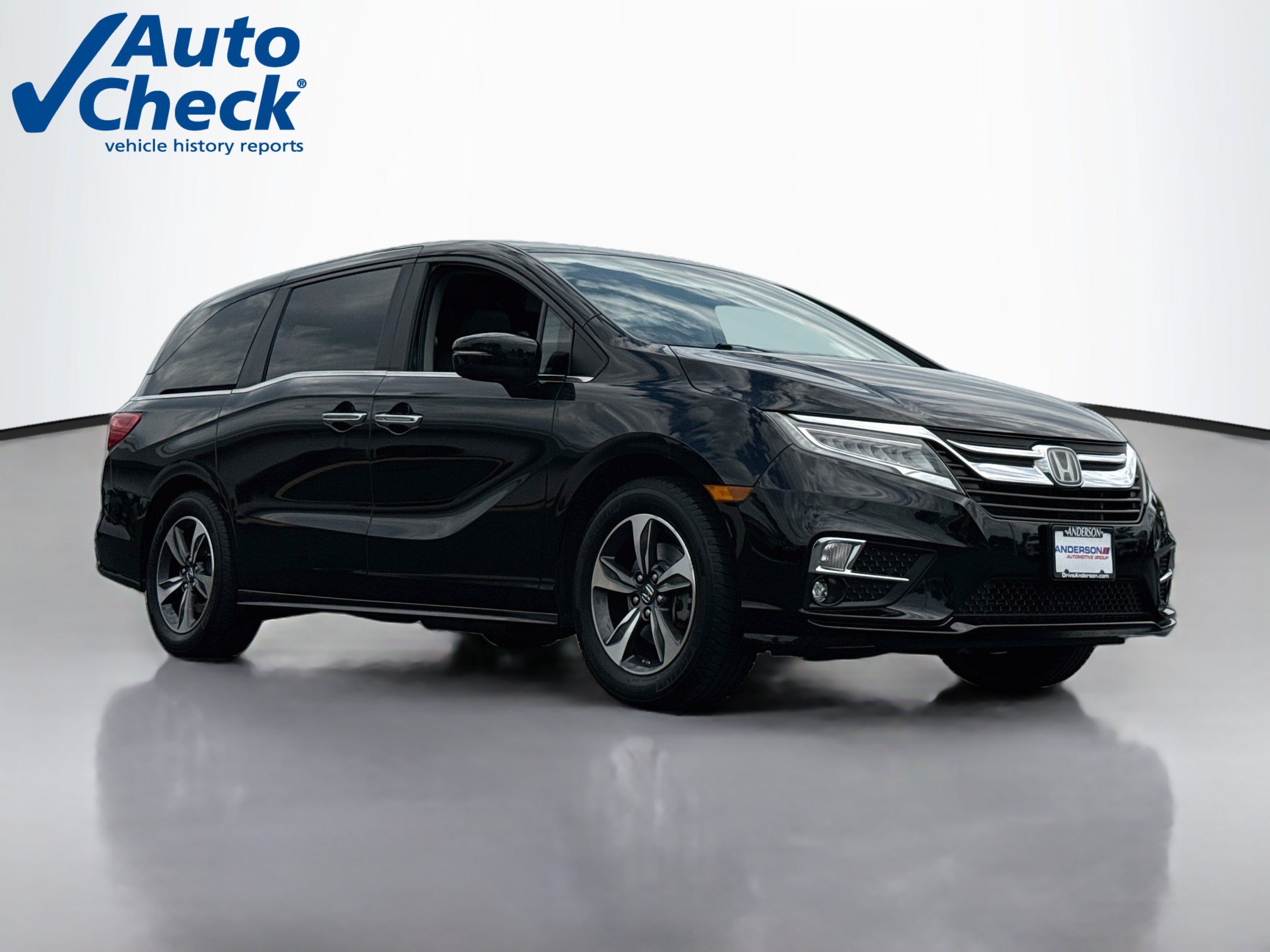 Used 2018 Honda Odyssey Touring image 1