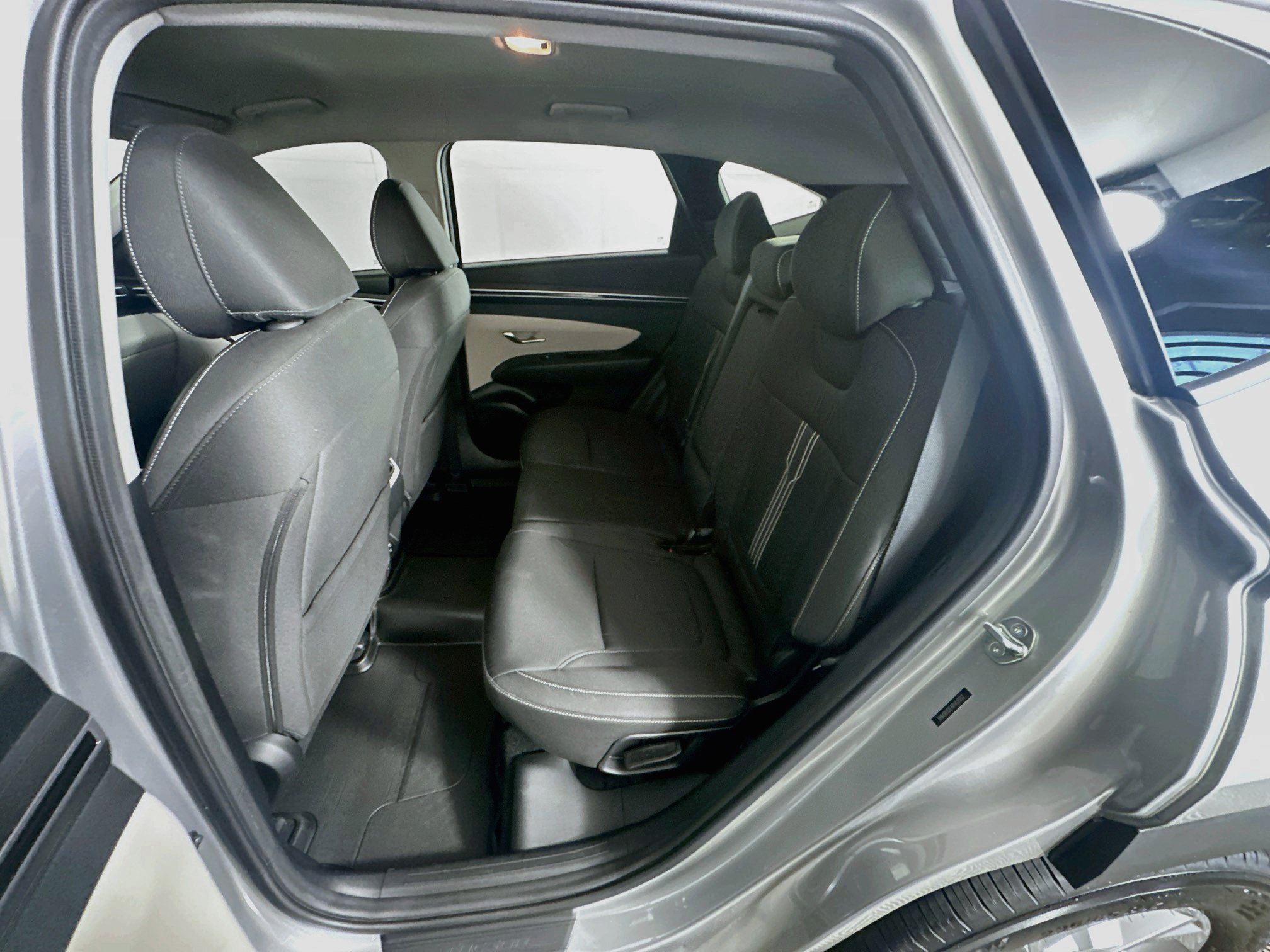 Used 2024 Hyundai Tucson SEL FWD image 26