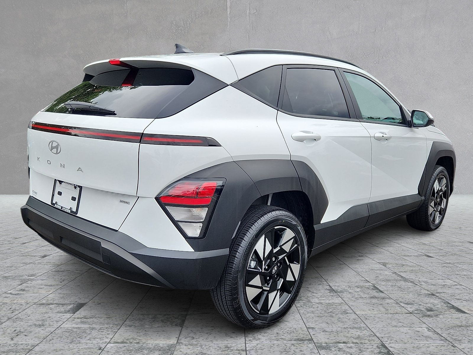 Certified 2024 Hyundai Kona SEL AWD/4WD image 6