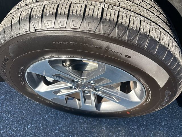 Certified 2025 Honda Pilot EX-L image 14