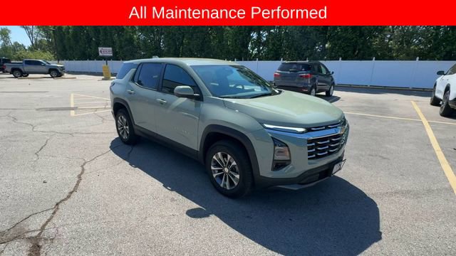 Used 2025 Chevrolet Equinox LT w/ Safety and Technology Package image 2