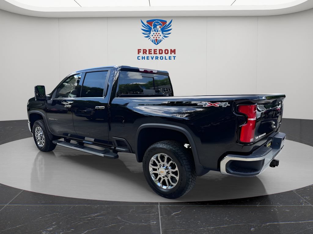 New 2026 Chevrolet Silverado 2500 LTZ w/ LTZ Premium Package AWD/4WD image 4