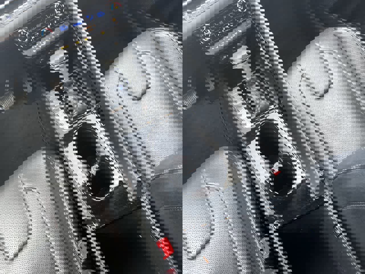 Used 2023 Hyundai Elantra Limited image 24