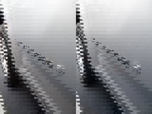 Used 2023 Jeep Grand Cherokee L Limited image 22