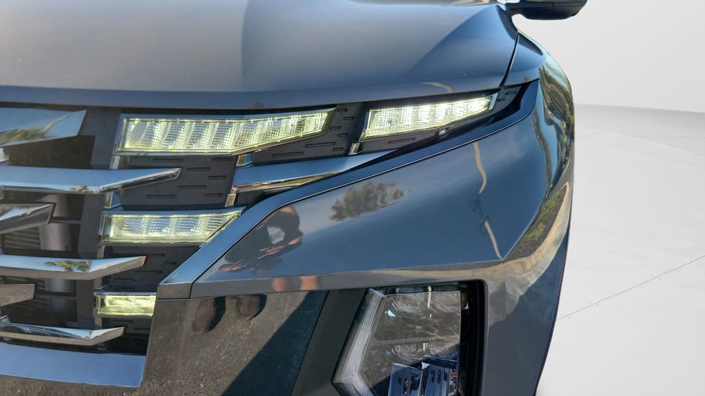 Certified 2024 Hyundai Santa Cruz Limited AWD/4WD image 9