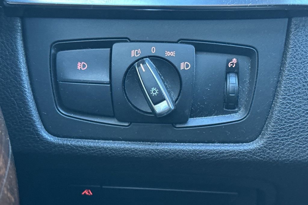 Used 2015 BMW 328i Sedan image 30