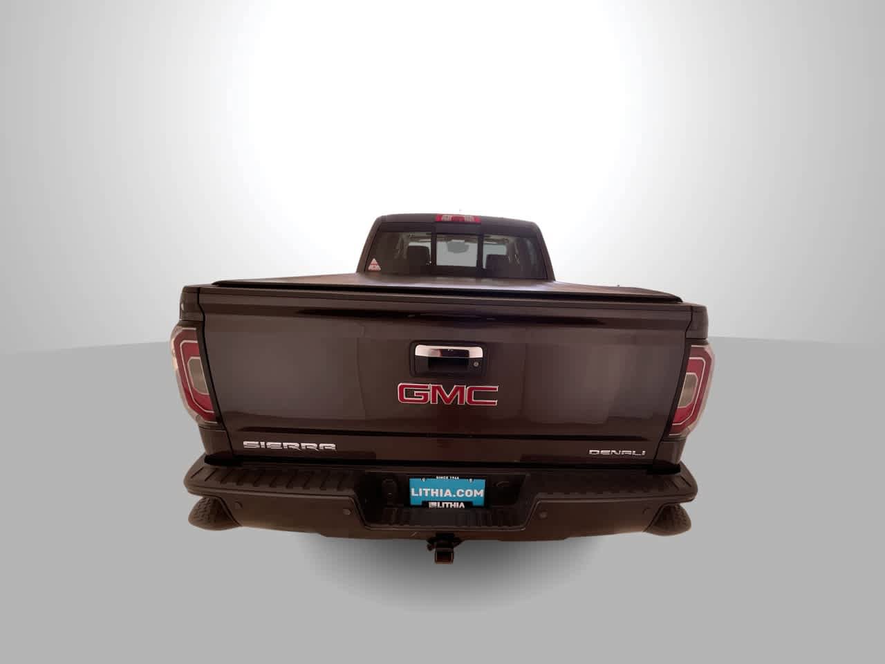 Used 2016 GMC Sierra 1500 Denali w/ Enhanced Driver Alert Package AWD/4WD image 7