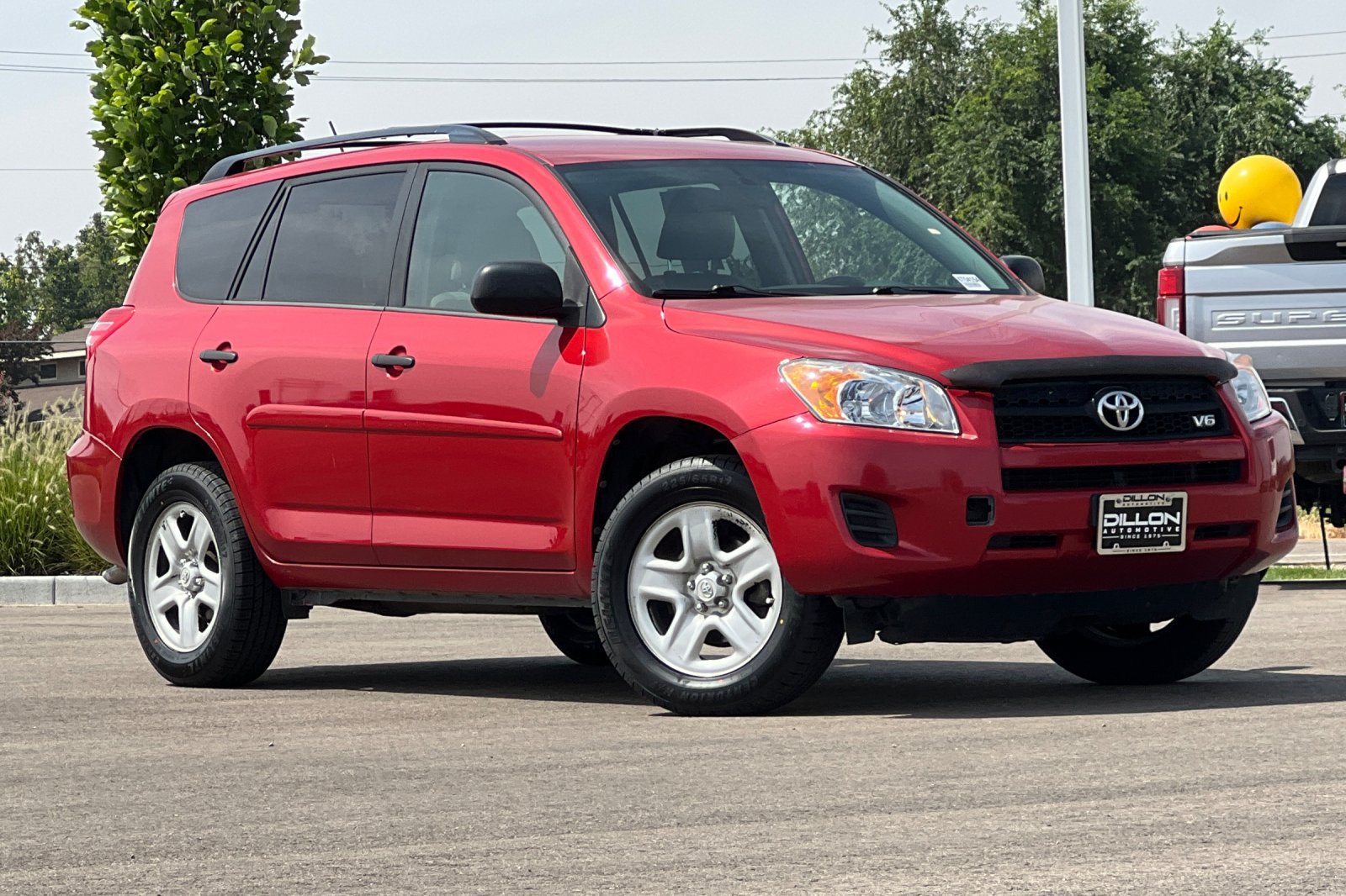 Used 2012 Toyota RAV4 4WD V6 w/ Tow Prep Pkg image 2