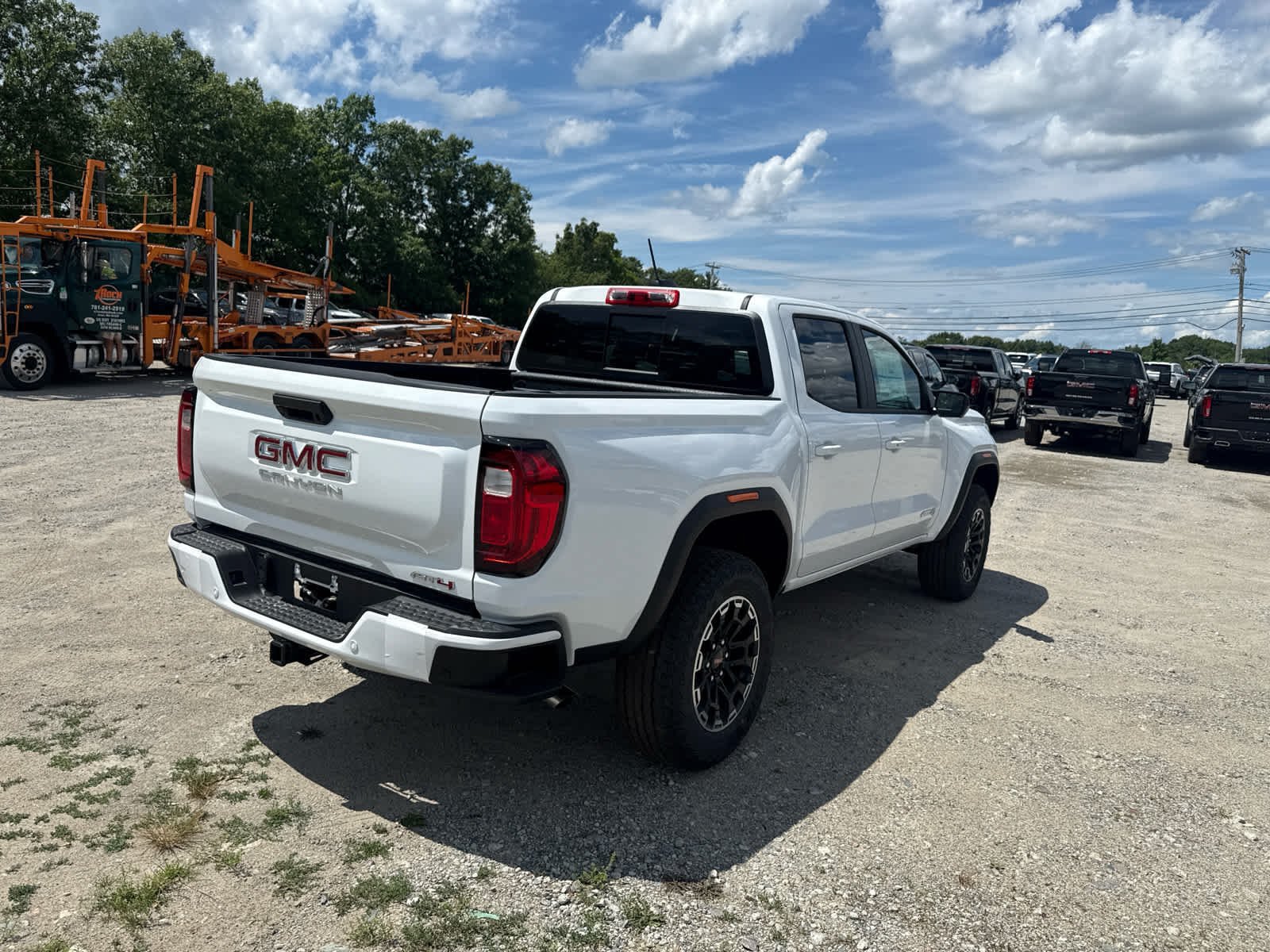 New 2026 GMC Canyon AT4 w/ Technology Plus Package AWD/4WD image 5