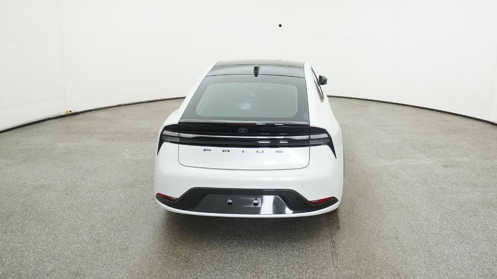 New 2025 Toyota Prius Plug-In Hybrid image 18