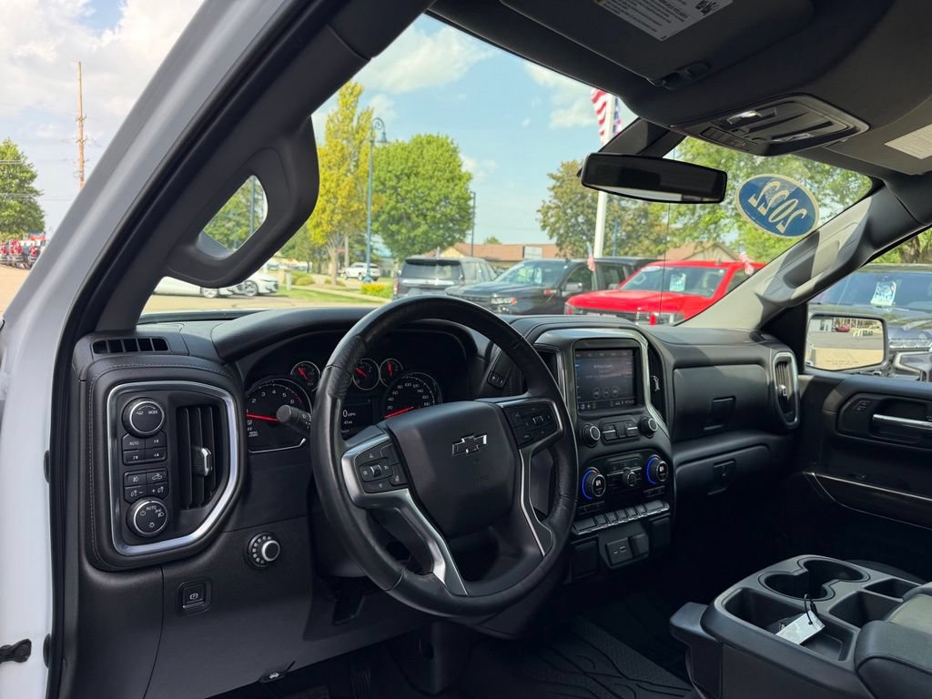 Certified 2022 Chevrolet Silverado 1500 RST w/ Z71 Off-Road Package AWD/4WD image 13
