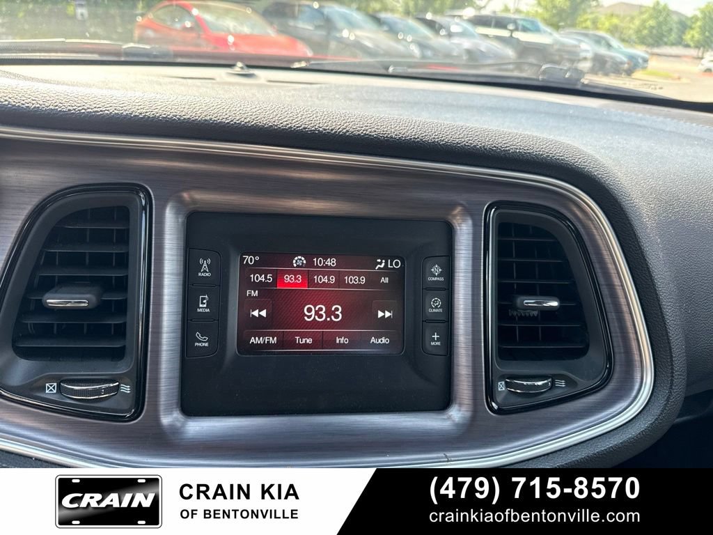 Used 2017 Dodge Challenger R/T w/ Driver Convenience Group RWD image 23