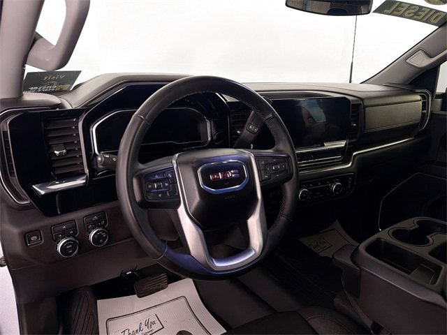 Used 2024 GMC Sierra 2500 SLE image 9
