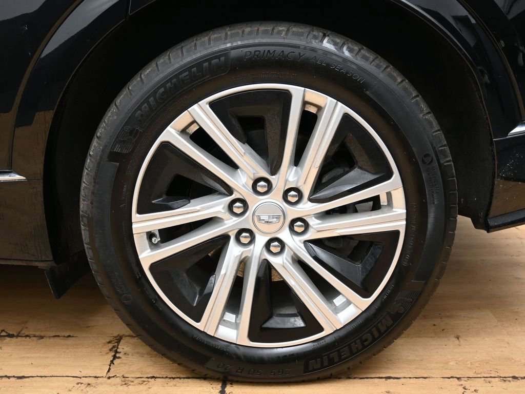 Used 2024 Cadillac Lyriq Tech RWD image 11