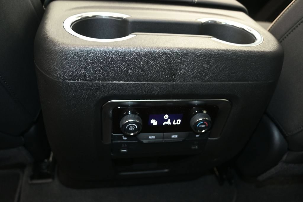 New 2026 Chevrolet Tahoe Premier w/ Sun And Tow Package RWD image 18