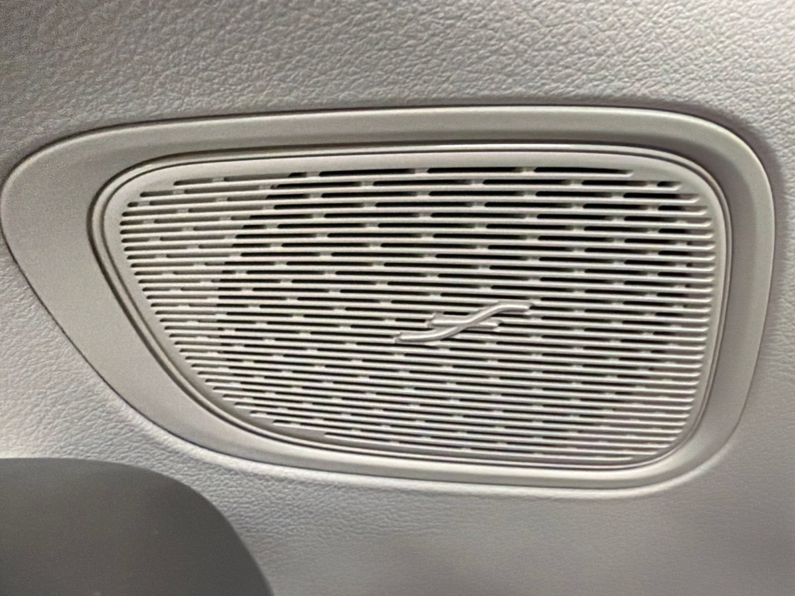 Certified 2026 Mercedes-Benz GLC 300 image 23