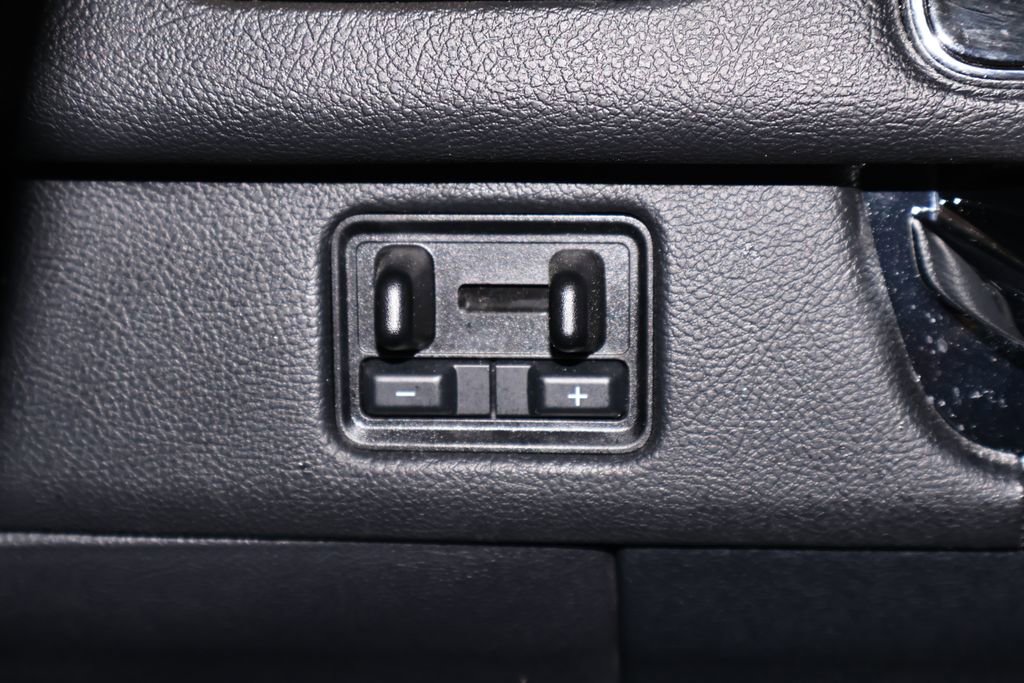 Used 2024 Lincoln Navigator L Reserve AWD/4WD image 34