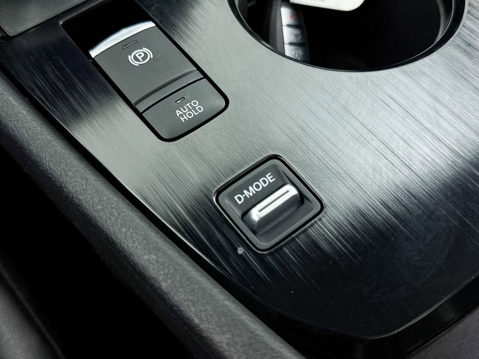 Used 2022 Nissan Rogue SV w/ SV Premium Package image 8
