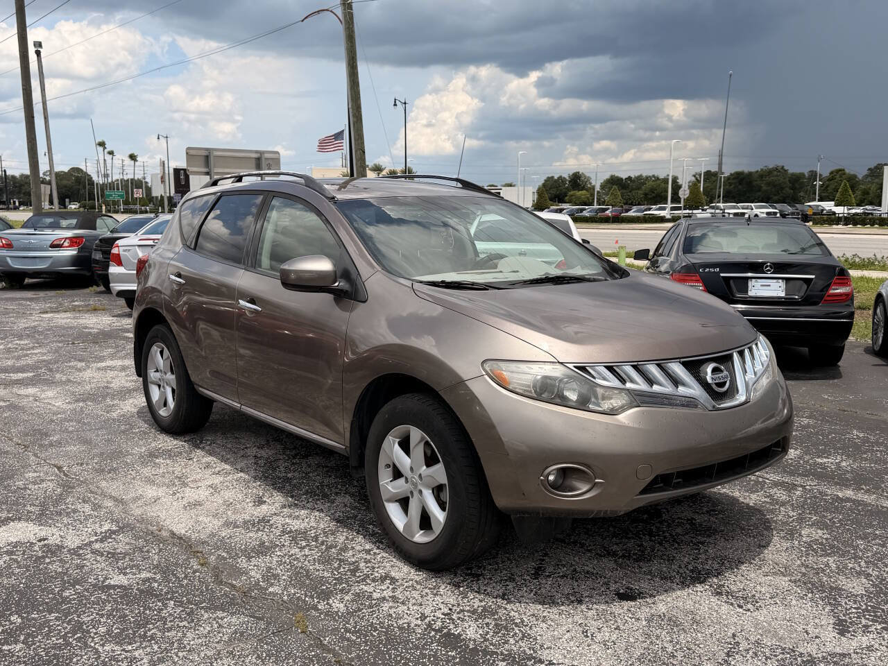Used 2010 Nissan Murano SL w/ Leather Pkg FWD image 2