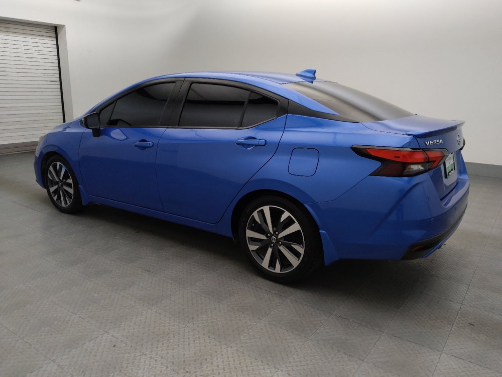 Used 2020 Nissan Versa SR FWD image 3