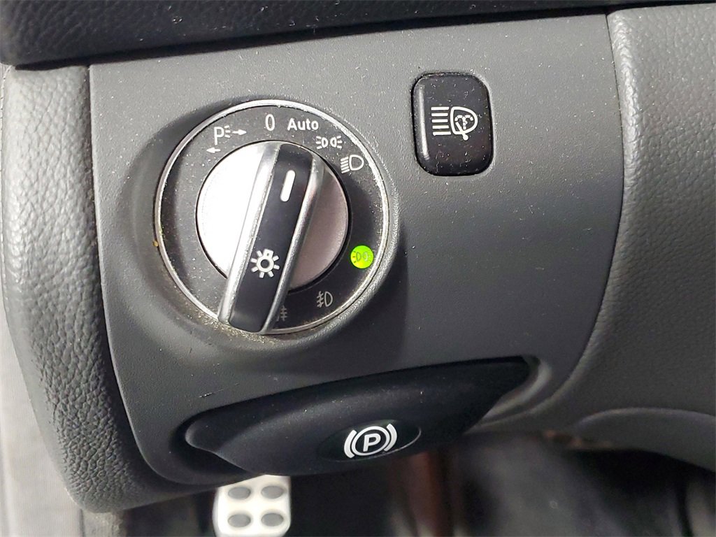 Used 2003 Mercedes-Benz SL 500 image 12