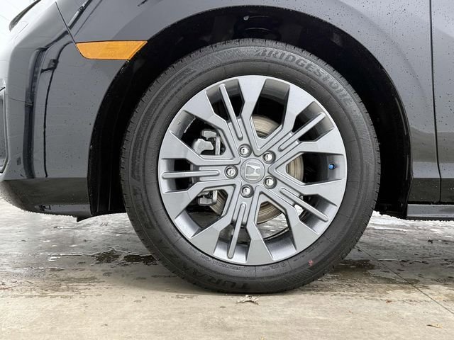 New 2026 Honda Odyssey Touring image 10