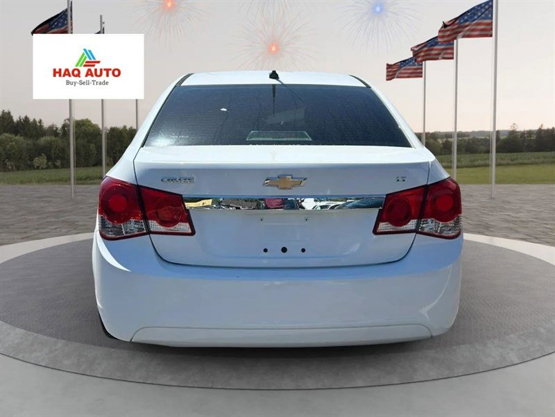Used 2014 Chevrolet Cruze LT image 6