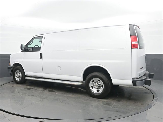 Used 2024 Chevrolet Express 2500 w/ Driver Convenience Package image 3