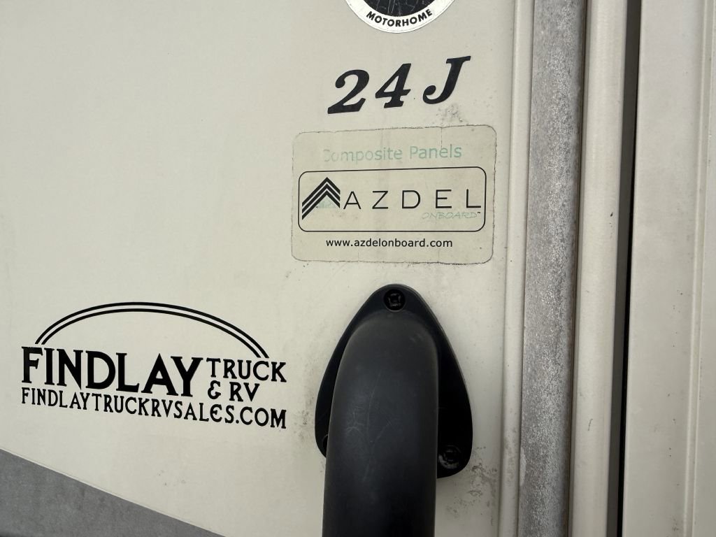 Used 2014 Mercedes-Benz Sprinter 3500 image 25