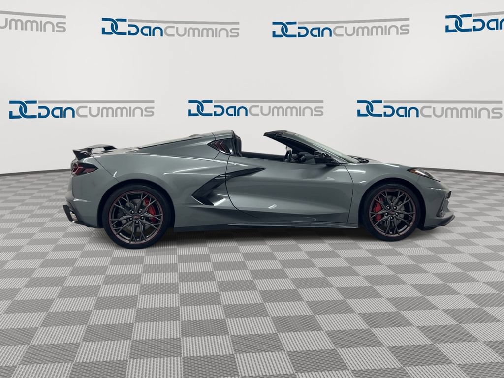 Used 2024 Chevrolet Corvette Stingray Coupe w/ Z51 Performance Package RWD image 9