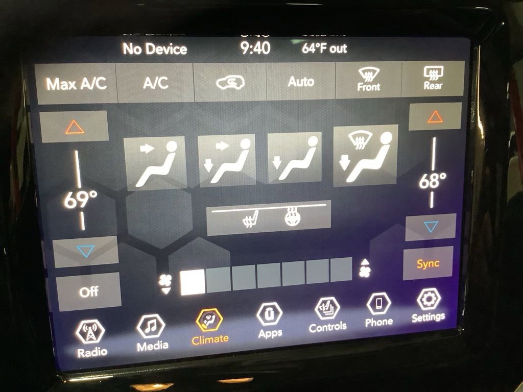 Used 2019 Jeep Cherokee Limited image 37