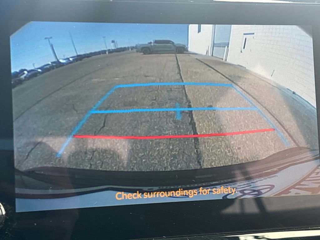 Used 2023 Toyota Corolla LE image 9