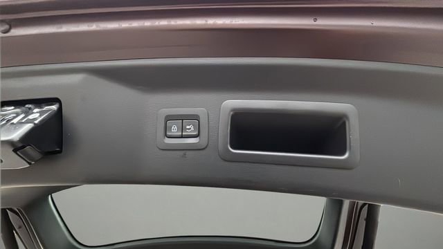 Used 2025 MAZDA CX-90 3.3 Turbo w/ Premium Plus Pkg image 41