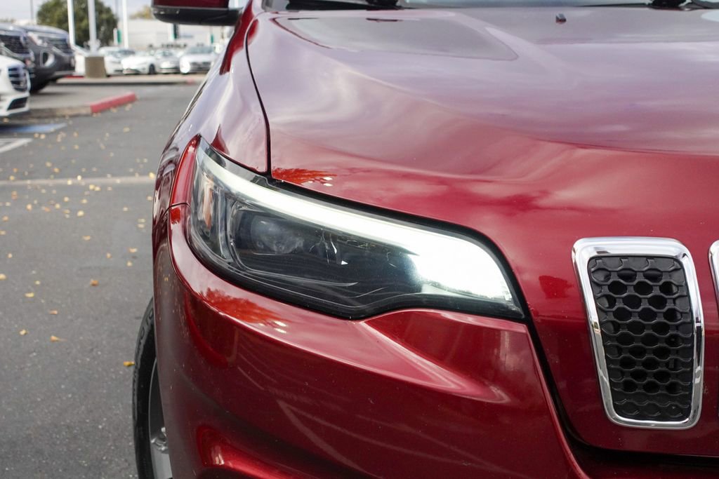 Used 2019 Jeep Cherokee Limited w/ Trailer Tow Group image 5