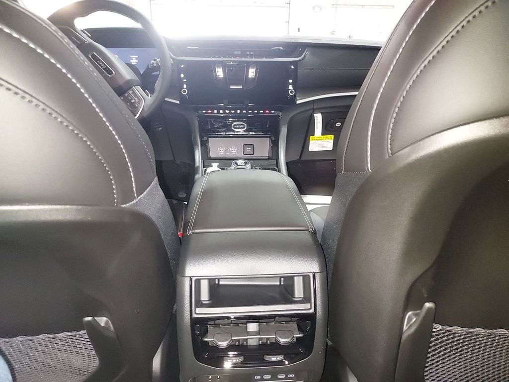 New 2026 Jeep Grand Cherokee Altitude AWD/4WD image 10