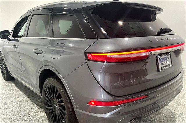 Used 2021 Lincoln Corsair Reserve w/ Equipment Group 201A image 41