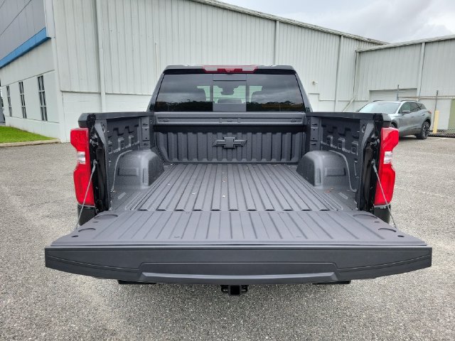 New 2026 Chevrolet Silverado 1500 High Country w/ Midnight Edition RWD image 11