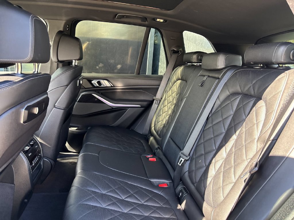 Certified 2024 BMW X5 xDrive40i w/ M Sport Package AWD/4WD image 15