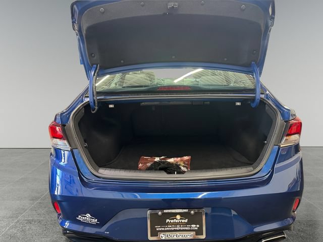 Used 2018 Hyundai Sonata Limited w/ Cargo Package FWD image 13