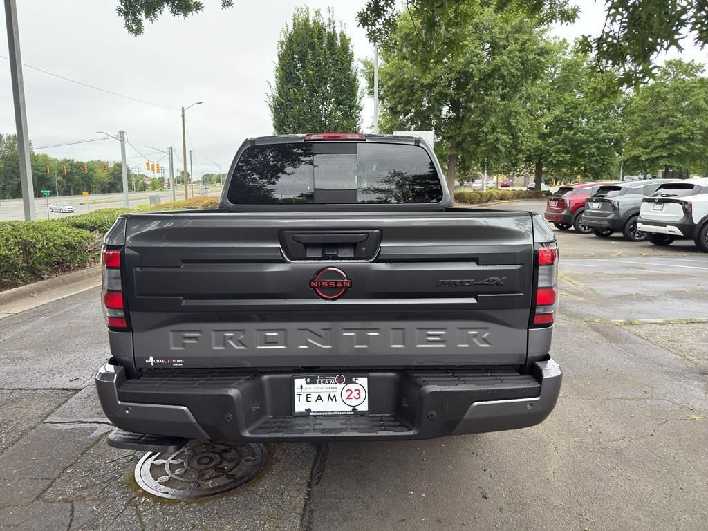New 2025 Nissan Frontier PRO-4X w/ Interior Protection Package image 6