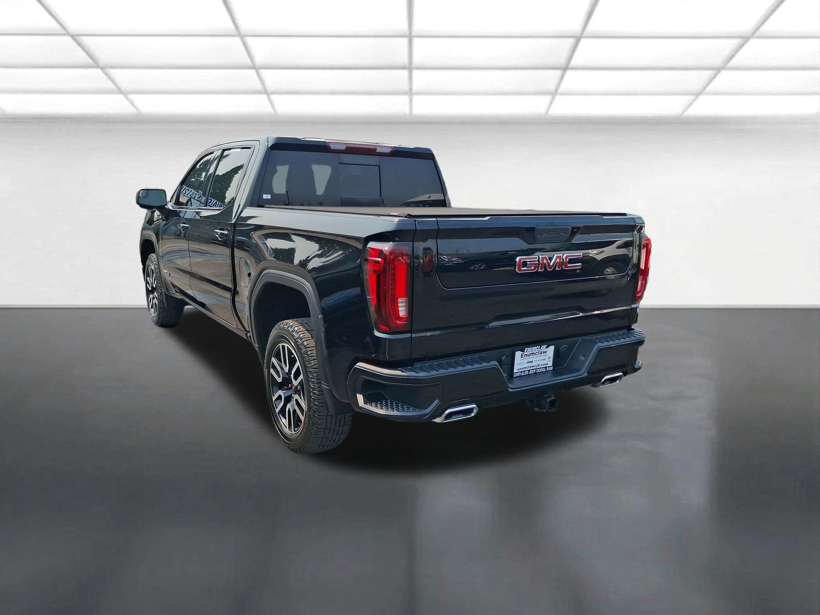 Used 2021 GMC Sierra 1500 AT4 w/ AT4 Preferred Package AWD/4WD image 5