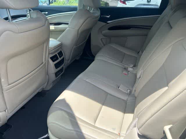 Used 2017 Acura MDX w/ Technology Package AWD/4WD image 15