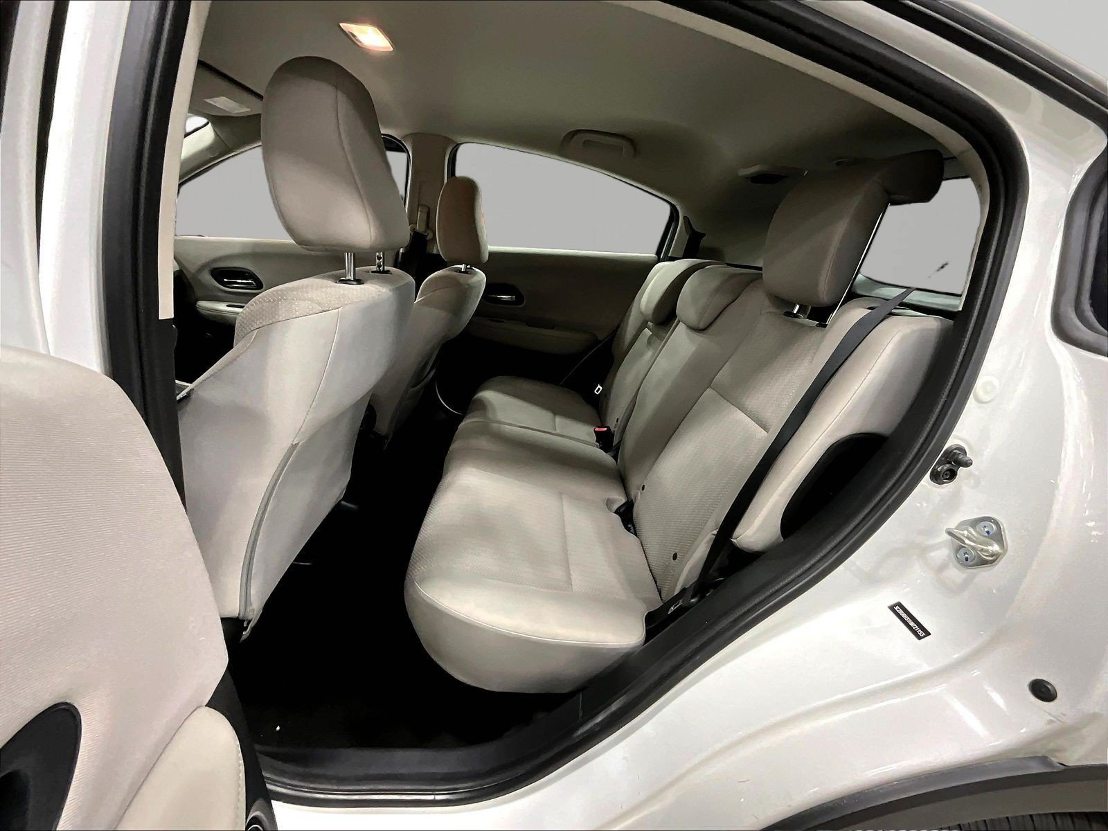 Used 2017 Honda HR-V LX image 22