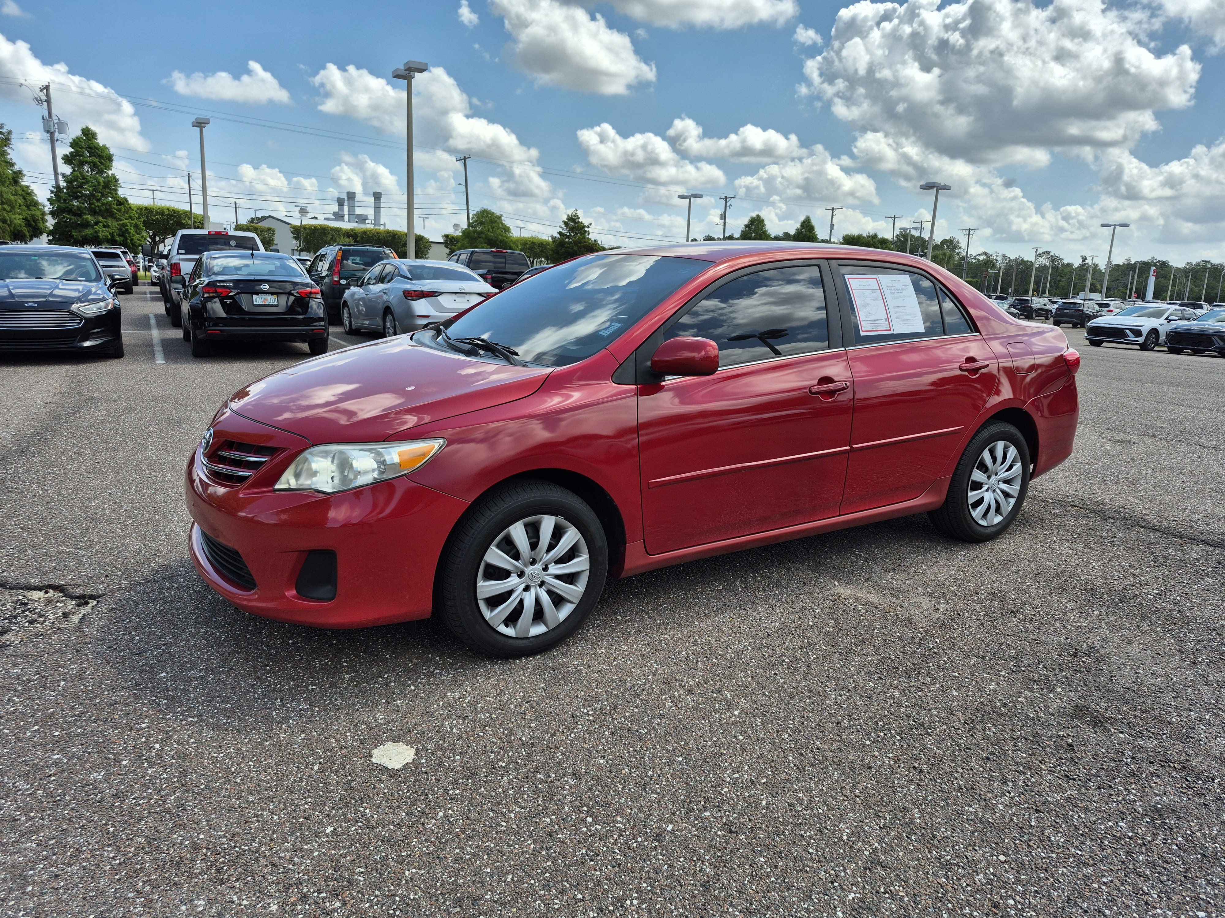 Used 2013 Toyota Corolla LE FWD image 1