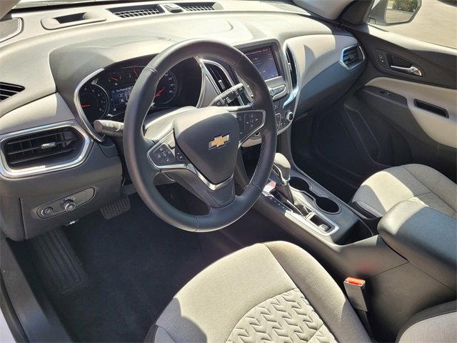 Used 2023 Chevrolet Equinox LT w/ Driver Convenience Package image 7