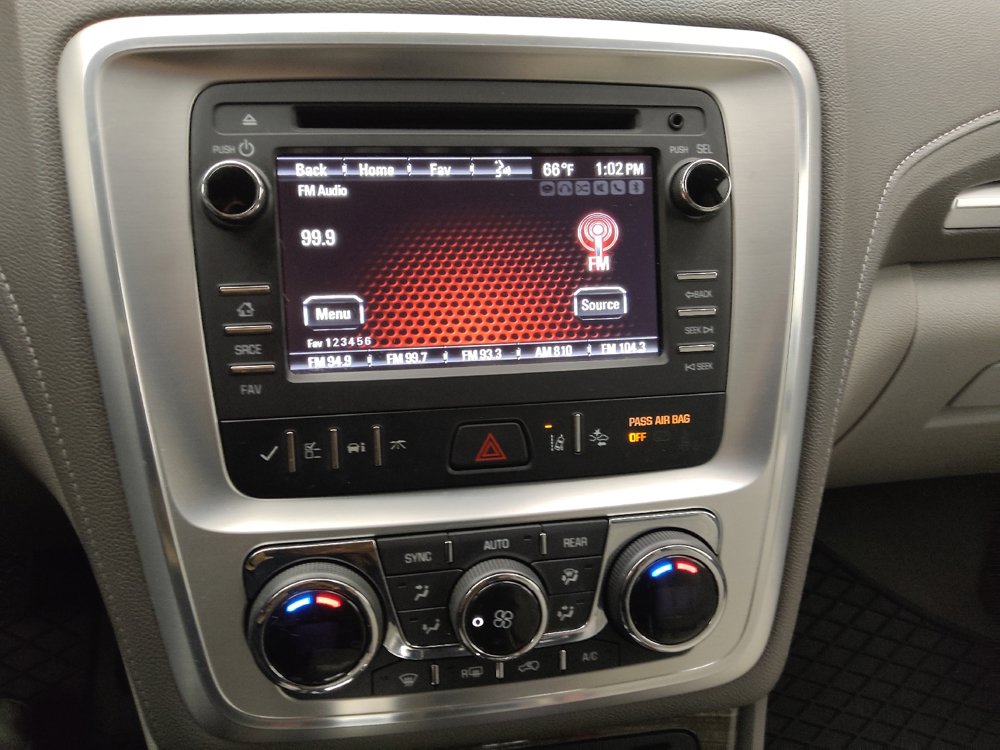 Used 2016 GMC Acadia SLT FWD image 25