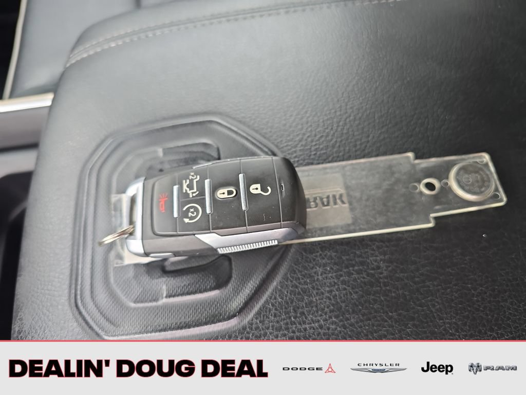 Used 2019 RAM 1500 Laramie AWD/4WD image 31